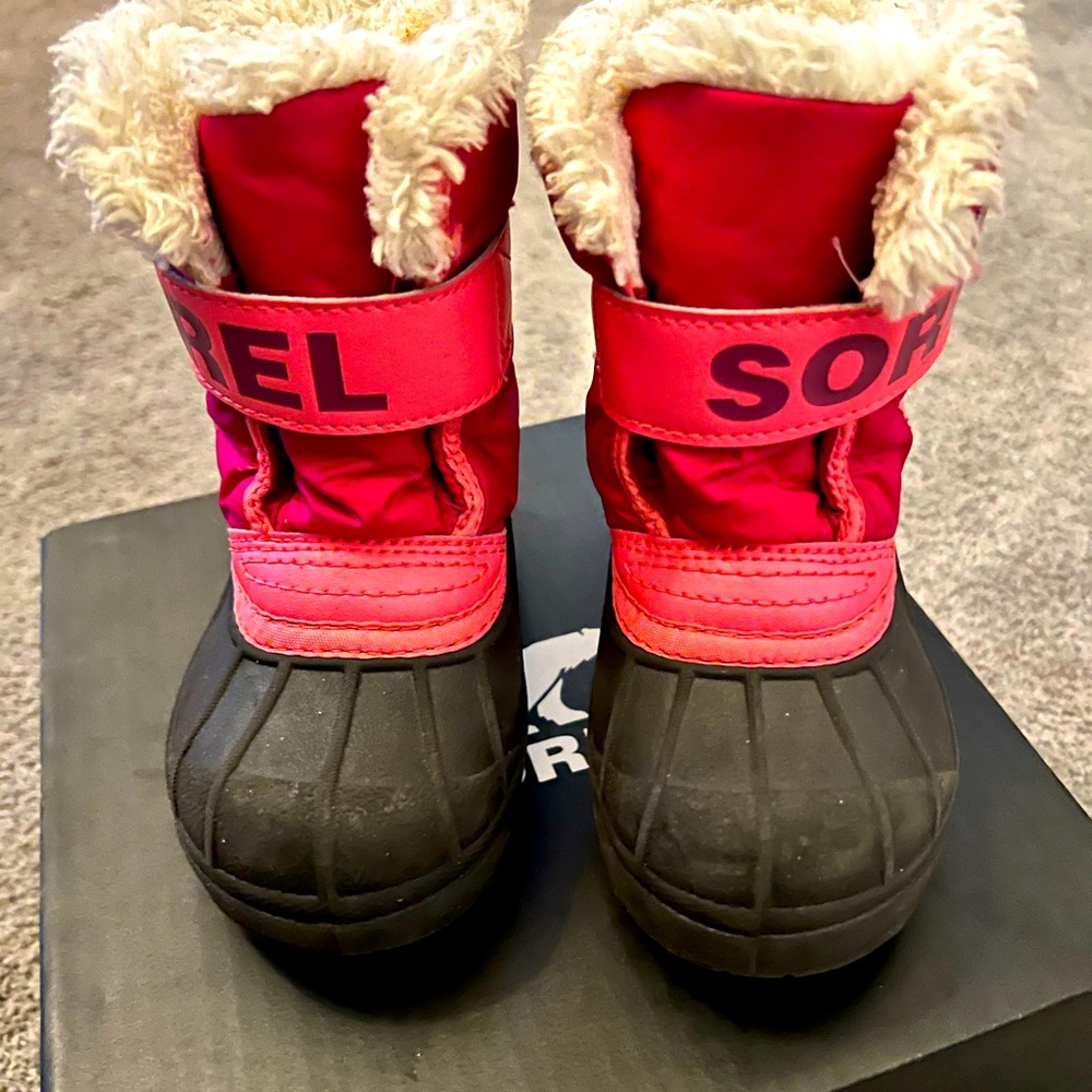 Girls Sorel Snow Commander Size 7